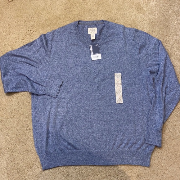 St. John’s Bay V-neck Sweater NWT - Picture 2 of 3